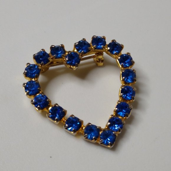 Metal And Blue Glass Heart Brooch - Picture 2 of 14